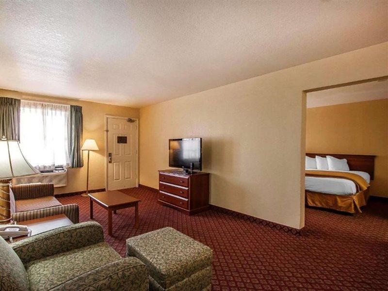 Quality Inn & Suites Covington Экстерьер фото