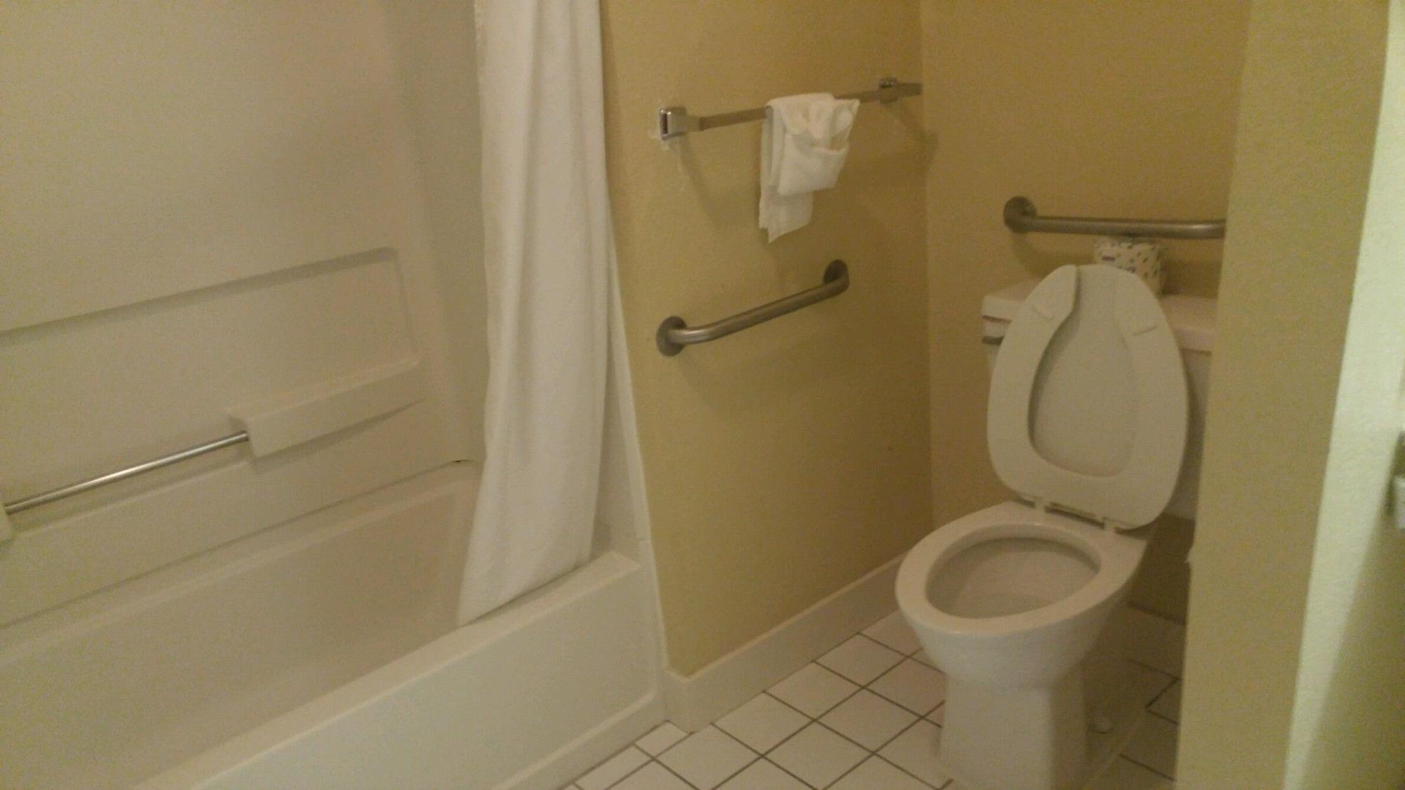 Quality Inn & Suites Covington Экстерьер фото