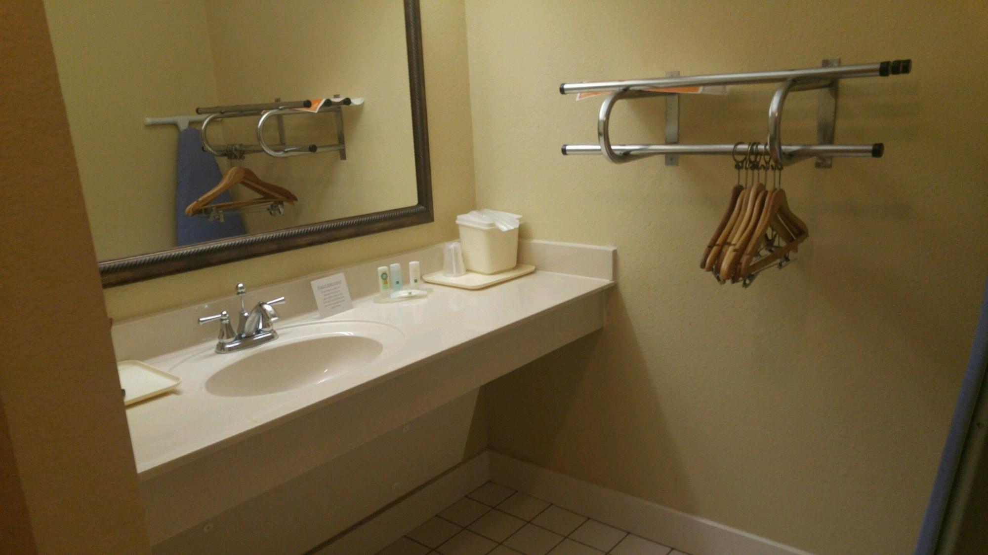 Quality Inn & Suites Covington Экстерьер фото
