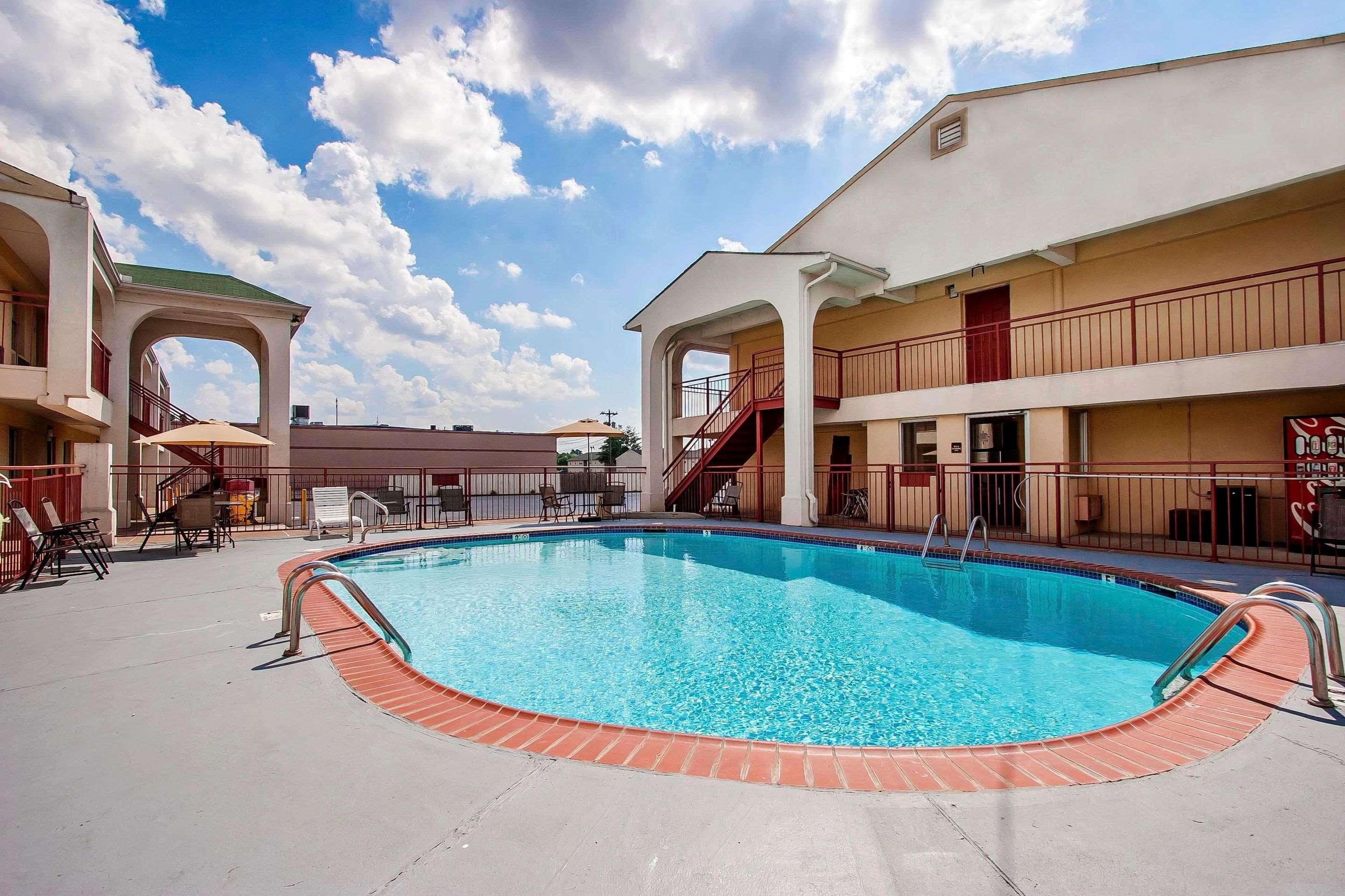 Quality Inn & Suites Covington Экстерьер фото