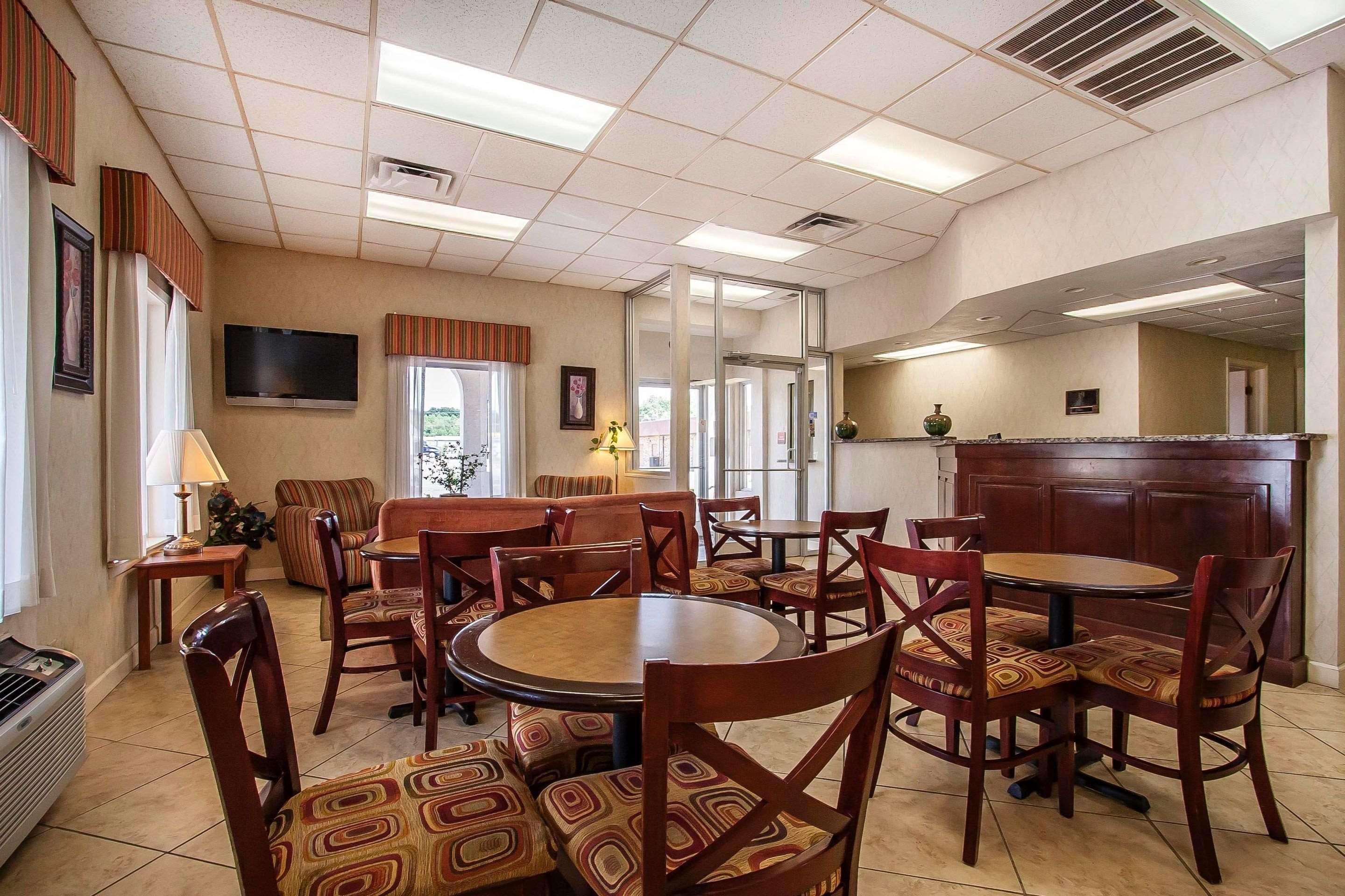 Quality Inn & Suites Covington Экстерьер фото