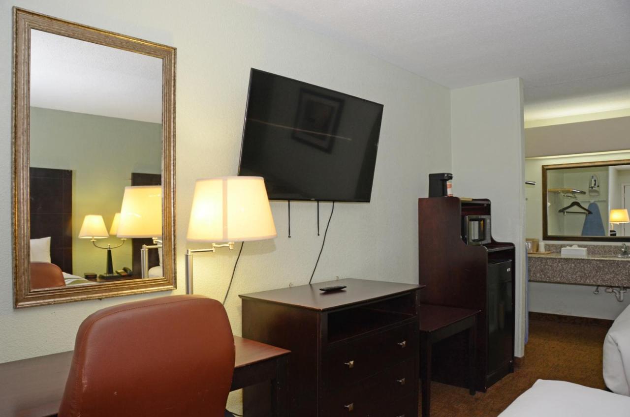 Quality Inn & Suites Covington Экстерьер фото