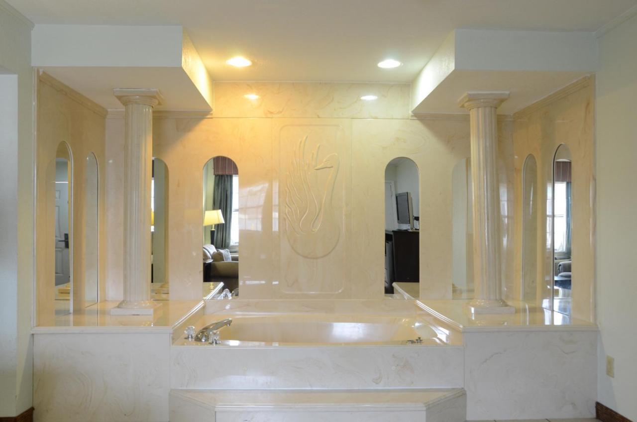 Quality Inn & Suites Covington Экстерьер фото