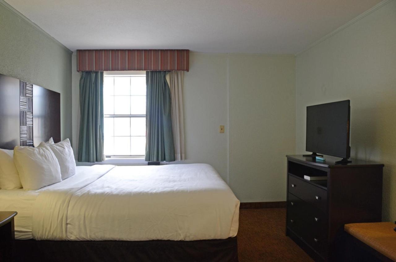 Quality Inn & Suites Covington Экстерьер фото