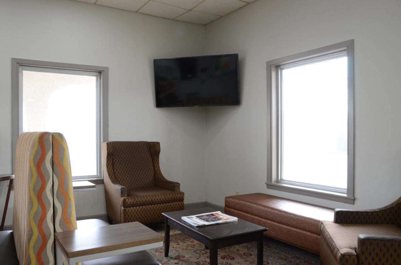 Quality Inn & Suites Covington Экстерьер фото